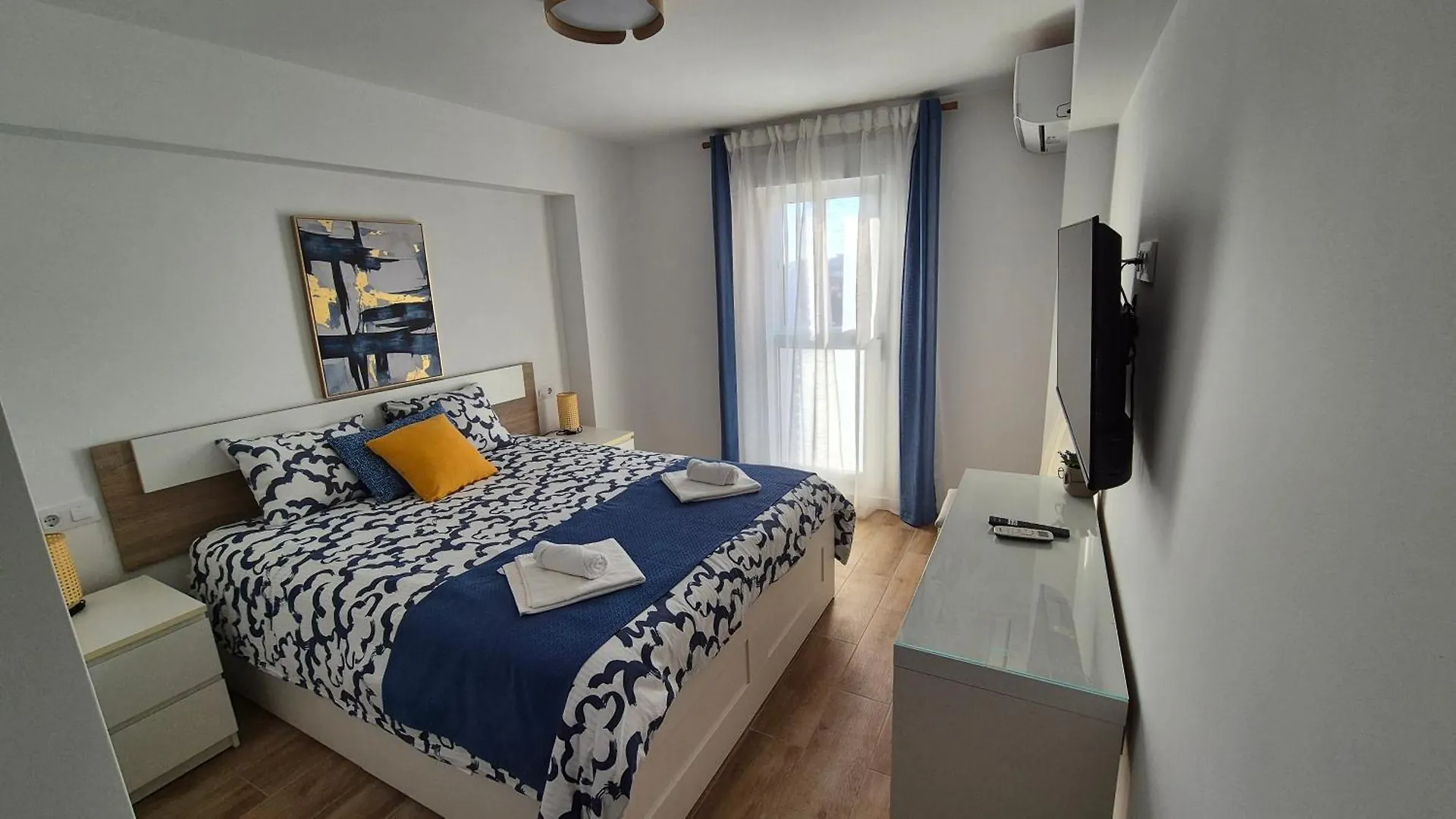 Blue Oasis Sea And Mountain Panorama Apartment Benalmadena Spain