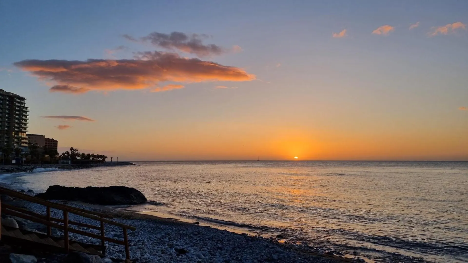 Blue Oasis Sea And Mountain Panorama Apartment Benalmadena